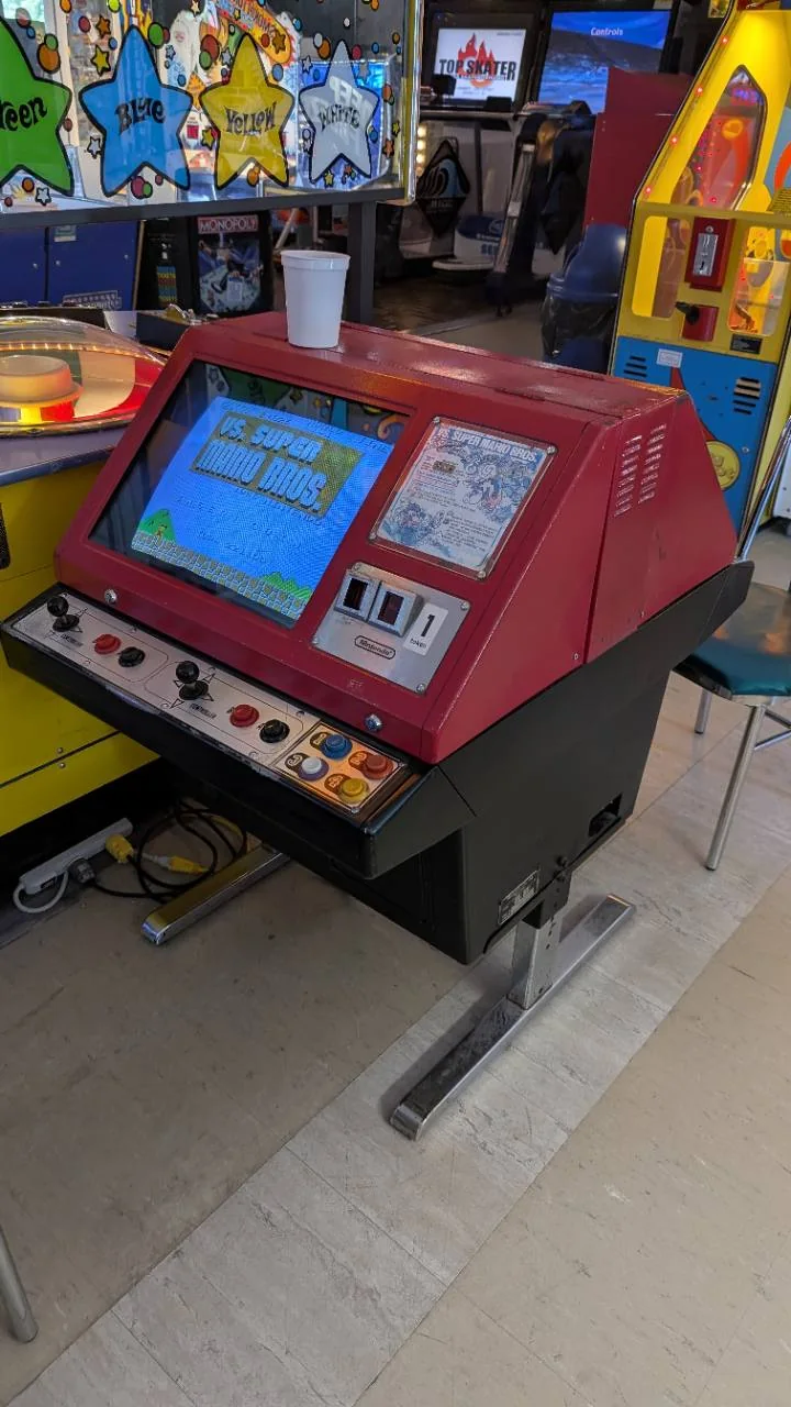Original Nintendo VS cabinet running Super Mario Bros. at Pixel Paradise